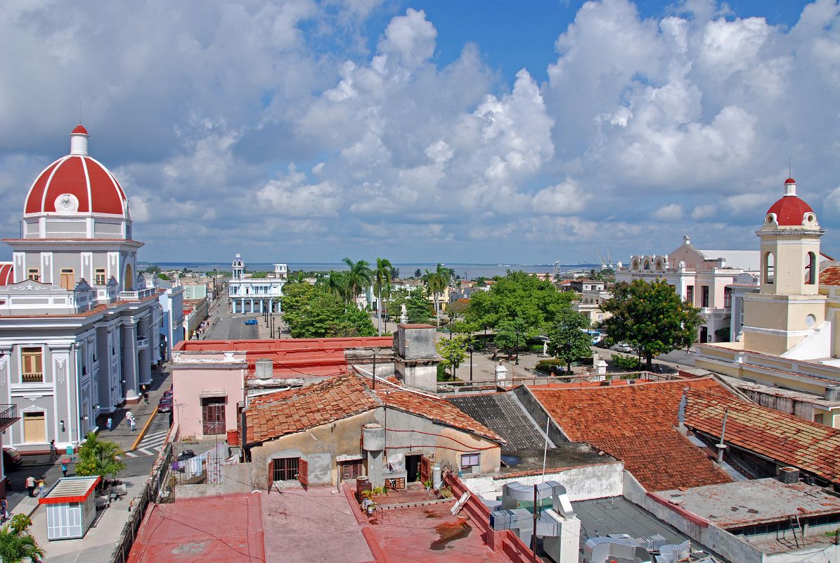 33 Cuba - Cienfuegos - Parque Jose Marti - from roof of Hotel La Union